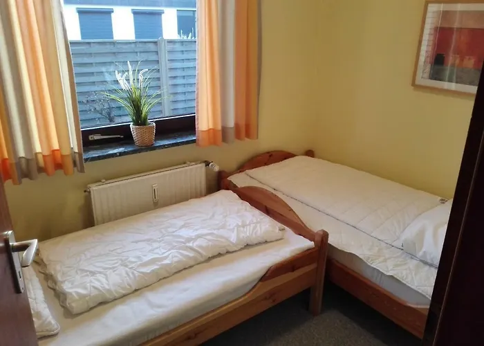 Strandnahe Duhnen - Garten, Strandkorb, 4 Personen *